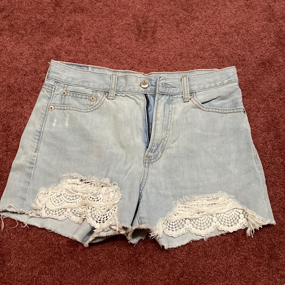 American Eagle light wash shorts